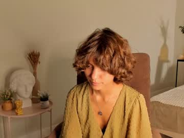 girl
        lenaelisabeth cam image #1799417