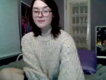 girl
        soursou cam image #2134710