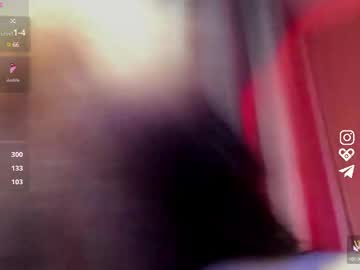 girl
        elizabethbritanny cam image #3751605