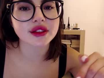 girl
        playnofuckinggames cam image #1138873