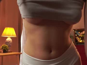 girl
        blissdilley cam image #4109194