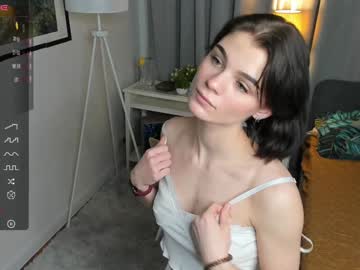 girl
        true_sm1le cam image #3708646