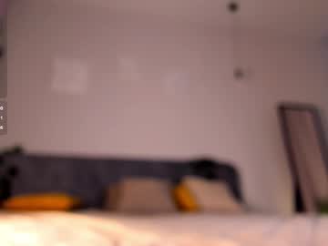 girl
        quennacindy cam image #3753013