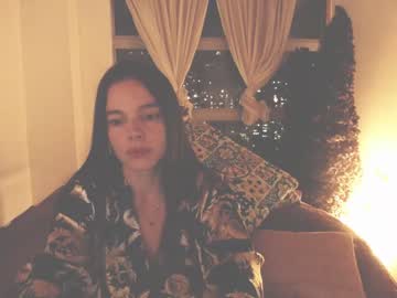 girl
        kendalltyler cam image #1933760