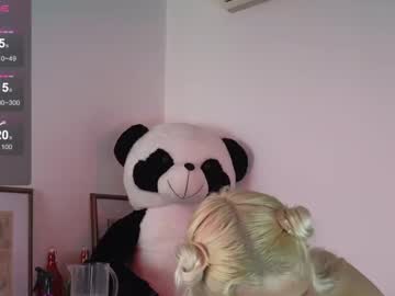 girl
        cloetonya cam image #2989094
