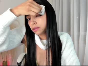 girl
        sweet_littleee cam image #900610