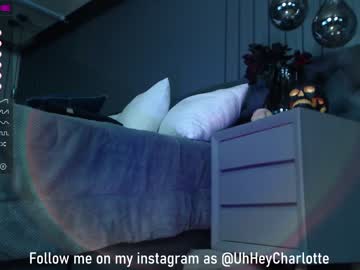 girl
        charlotte_germanotta_ cam image #530244