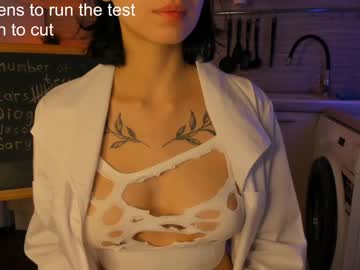 girl
        aimeerogers cam image #851768