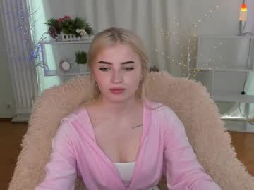 girl Webcam Girls Sex Thressome And Foursome with nika_queen__