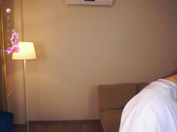 girl
        odelynaclay cam image #3437119