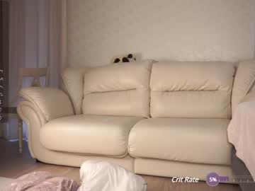 girl
        checkmypeach cam image #2475864