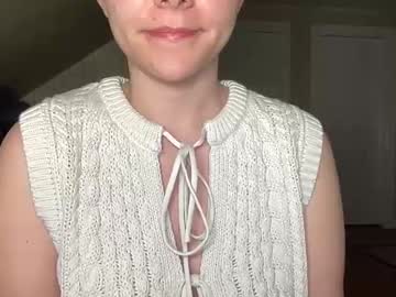 girl
        maddyhasyummypussy cam image #4509622