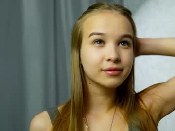 girl
        yeepshyy cam image #2813256