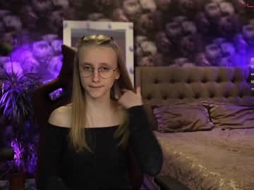 girl
        angeellina cam image #244508