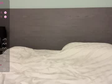 girl
        blair_fox cam image #2840665