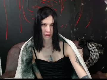 girl
        nitghtblood cam image #651747