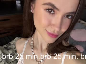 girl
        thirst_to_love cam image #3554229