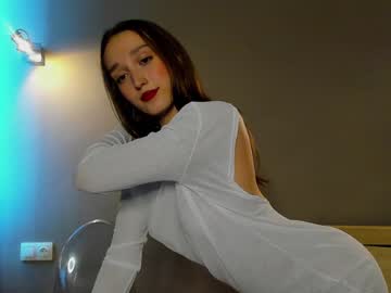 girl
        _meganmeow_ cam image #906943
