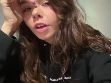 girl
        yourfavoritegirl_ cam image #2230539