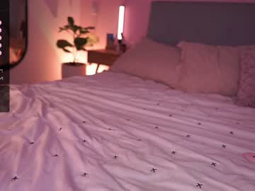 girl
        rebeccastonee cam image #2449516
