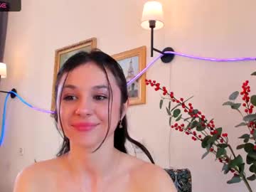girl
        mary_marlow cam image #3073017