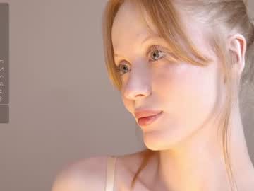 girl
        cute_shine cam image #4204826