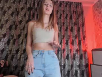 girl
        oliviasolis cam image #473687