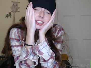 girl
        _heytheredelilah cam image #329630