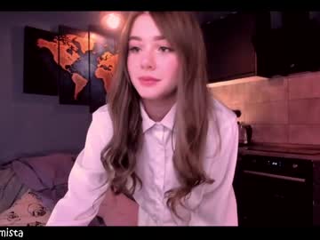 girl
        call_911_ cam image #1790002
