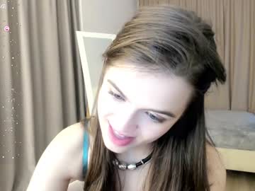 girl
        lilienblume cam image #3680108