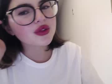 girl
        playnofuckinggames cam image #243169