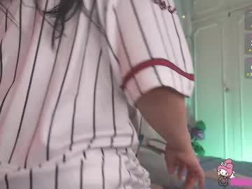 girl
        adaaraa_ cam image #4199186