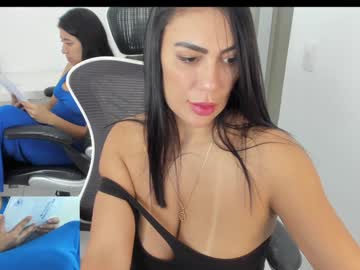 couple
        emillybrowm cam image #3956322
