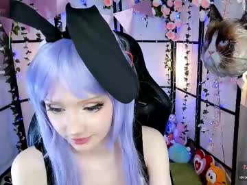 girl
        milkycute cam image #4466319
