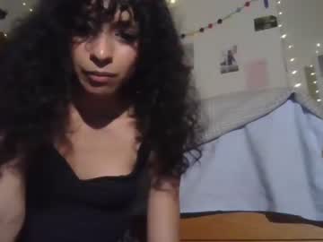girl
        colettestarling777 cam image #210673