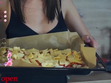 couple
        vivid_girls cam image #4492321