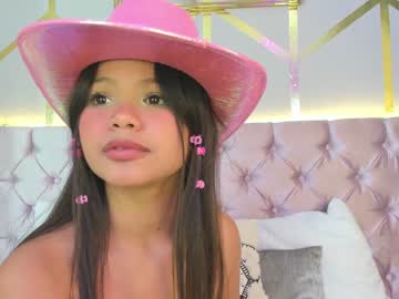 girl
        candy_beck cam image #1579481