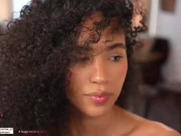 girl
        amnie_ cam image #4177967