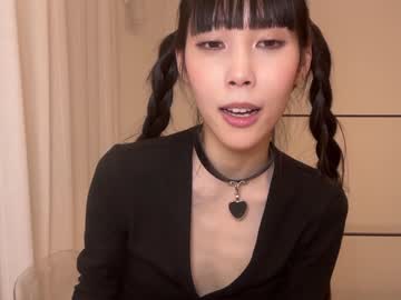 girl
        yuna_japan cam image #3061292