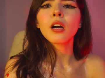 girl
        amandamedrano cam image #1332398