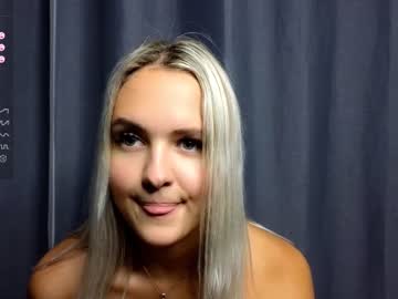 girl
        beverly_hillls cam image #2113400