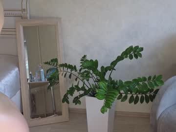 girl
        uwunikaa cam image #1280483