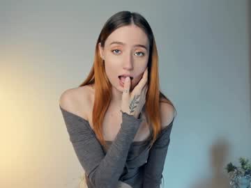 girl
        quennaedger cam image #3744141