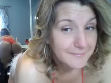 couple
        yursecret cam image #318692