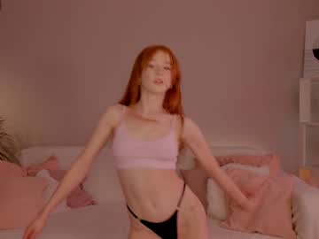 girl
        leahsthetics cam image #2565438