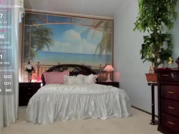 girl
        flower_nicole cam image #4075698