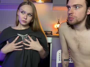 couple
        babyytonight cam image #1932975