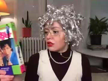 girl
        littlesugarpea cam image #2507073