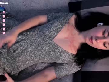 girl
        nora_noir_ cam image #610348