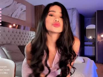 girl
        abie_owen cam image #1660760